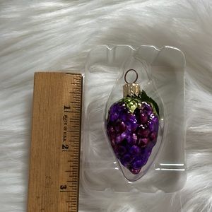 Hallmark Christmas Ornament Grapes